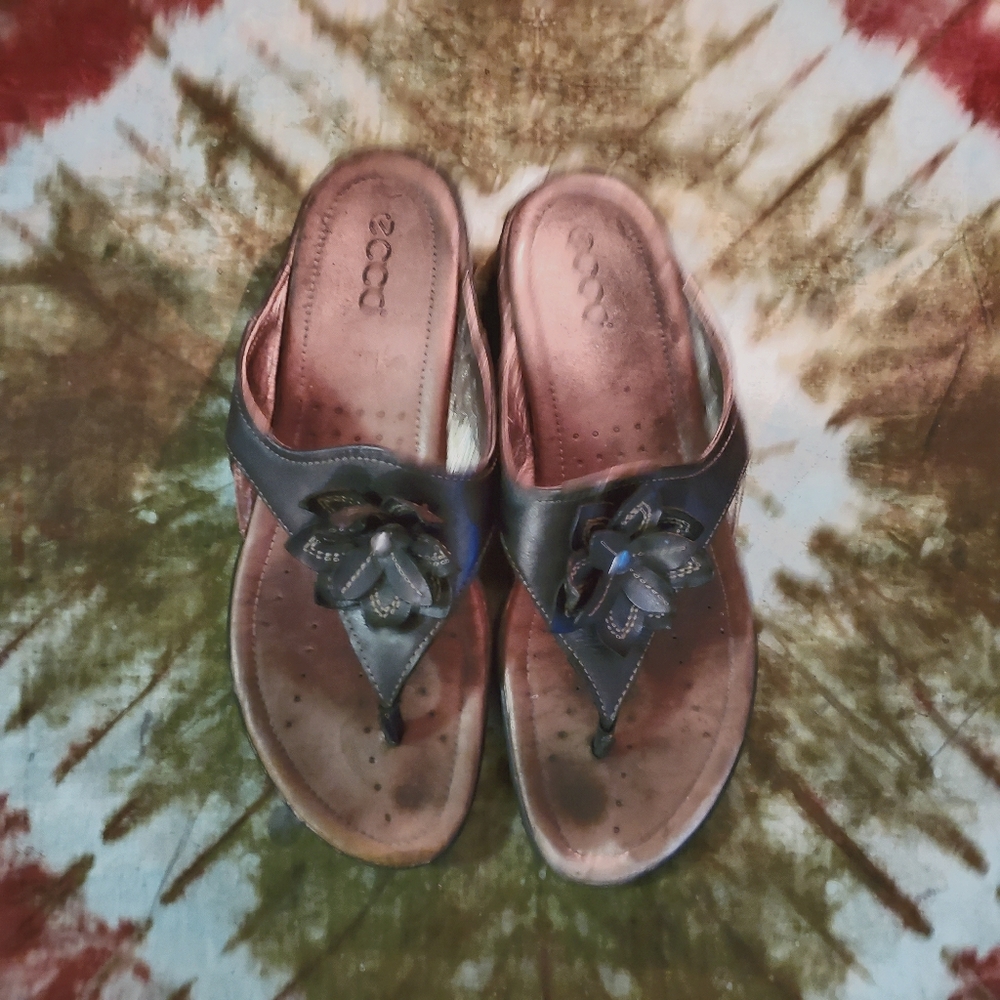 ECCO SANDALS